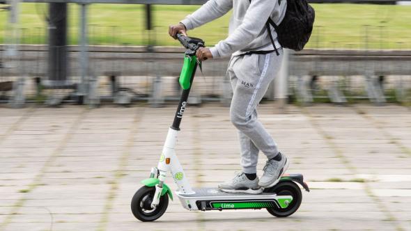 skynews-e-scooters-milton-keynes5316166.jpg