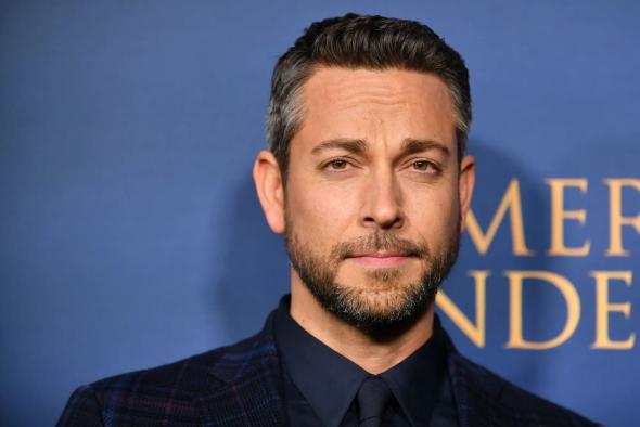 zachary-levi-66.jpg