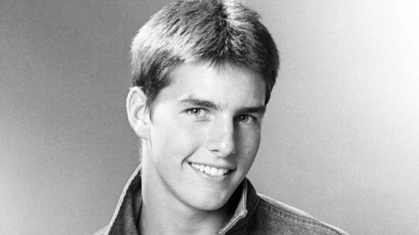 tom-cruise-endured-several-hardships-growing-up-1626901218.jpg