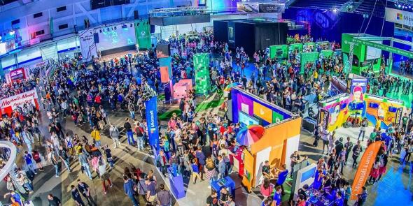 pcguru-esport1-playit-budapest-comic-con-minecraft-show-mineshow-rendezveny-geek-kultura-fuzio-2.jpg