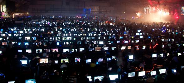 big-lan-party.jpg