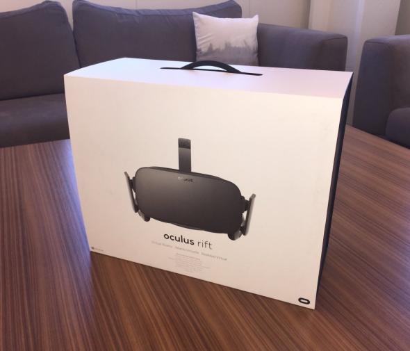 oculus-rift-shipping-box-1.jpg